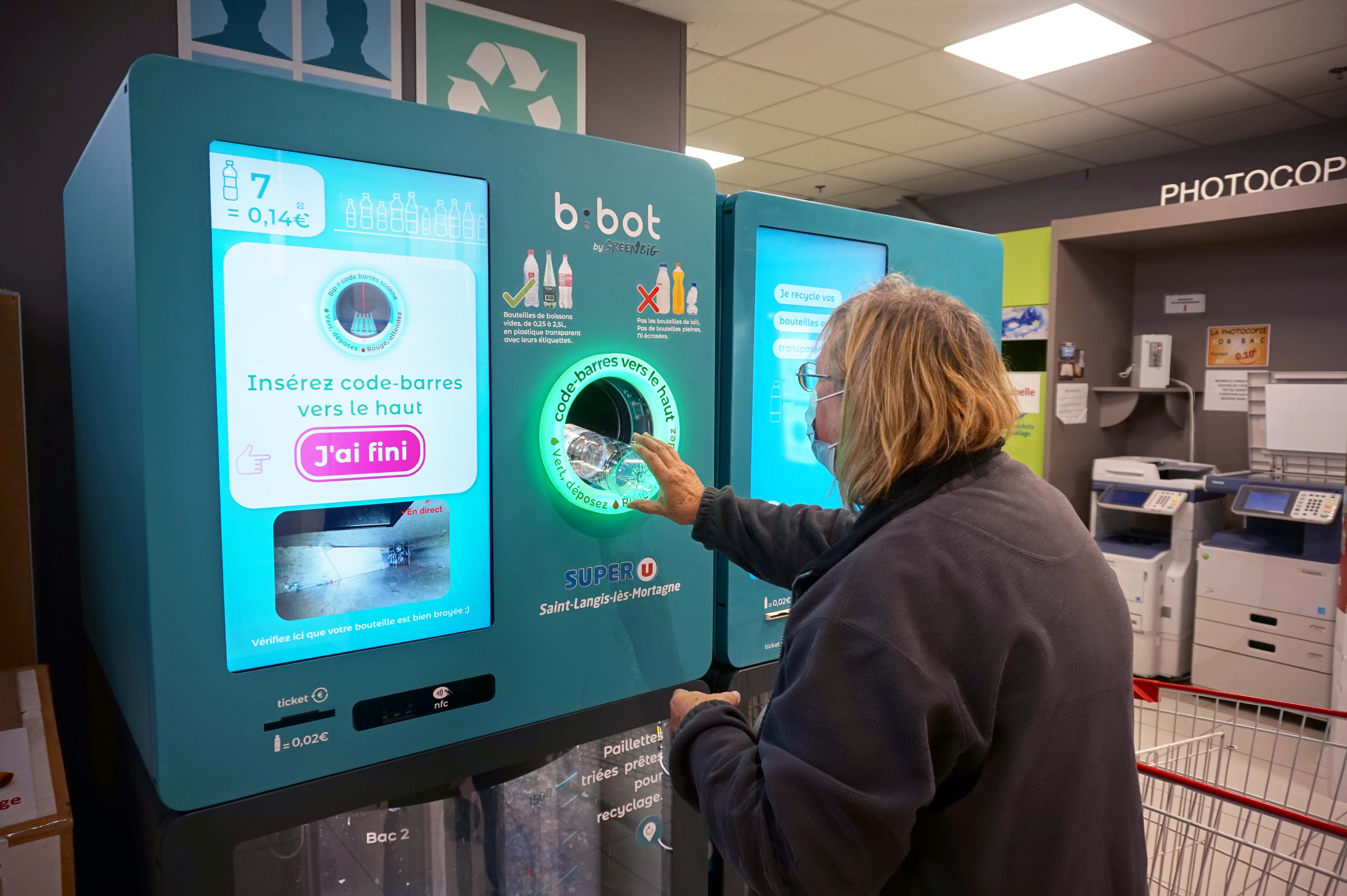 Une machine pourrait donner à tout le monde l'envie de recycler ses  bouteilles