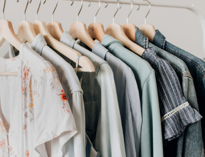 Sept boutiques en ligne pour s'acheter des vêtements soucieux de leur  environnement [+QUIZ]