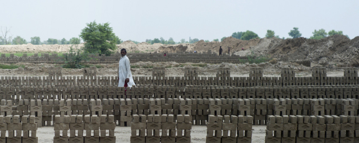 Pakistan : un four à briques qui consomme et pollue moins