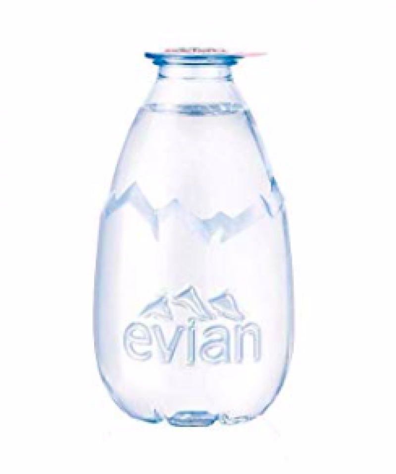 La bouteille "Goutte" d'Evian retirée du marché grâce à une pétition